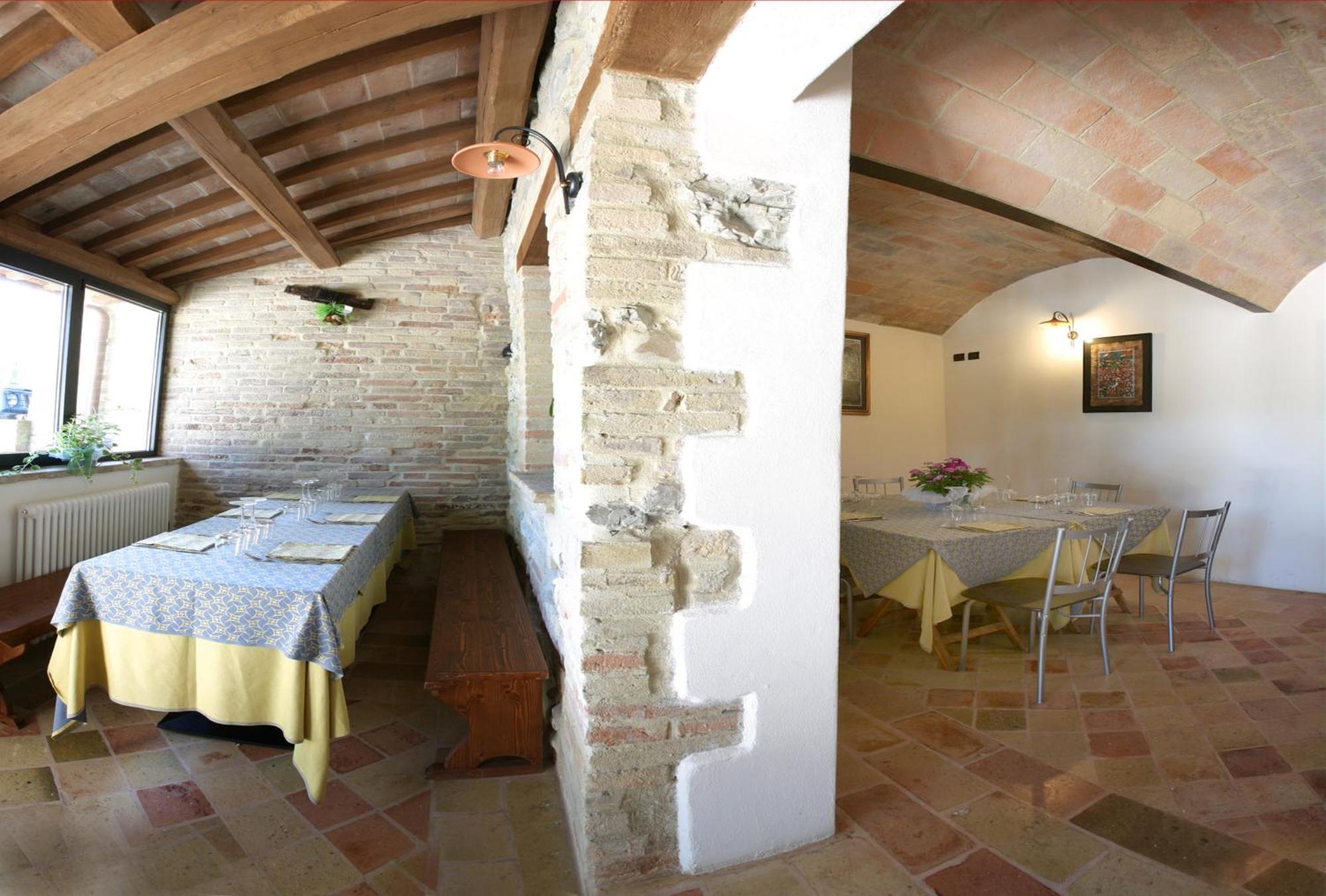 Villa Martina Fermignano Luaran gambar